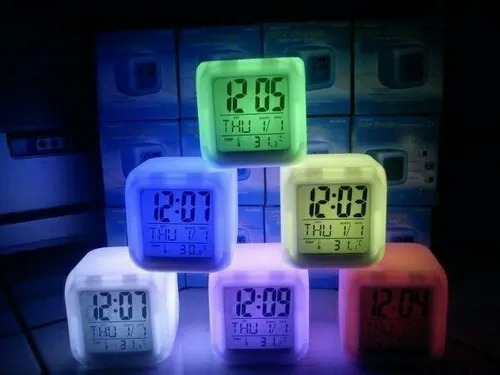 Reloj Despertador/alarma Cubo Luminoso Digital 6 Colores