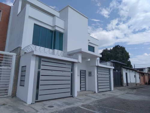 Imagen 10 de 11 de Bella Casa En Obra Blanca Exclusiva En Pueblo Nuevo San Cristobal Tachira Terraza
