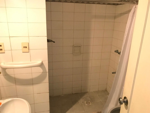Venta Oficina Ciudad Vieja
