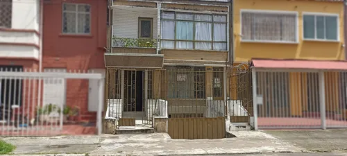 Casa En Venta En Chapinero Central. Cod V15206