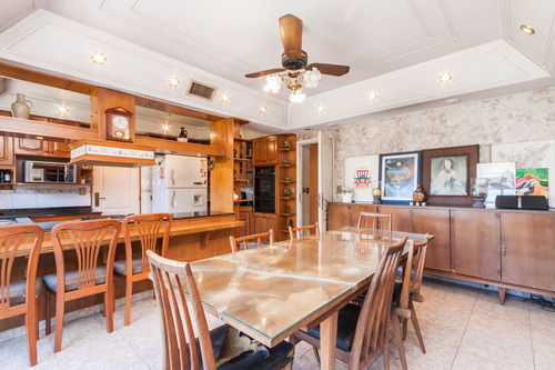 Venta Imponente Chalet S/lote De 17x48 Lanús Este
