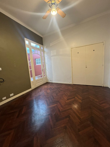 Alquiler Temporario - Departamento 2 Ambientes S/muebles C/patio - Paraguay 2900 - Recoleta