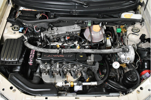 Chevrolet Corsa Classic 1.6 Gl Aa Super