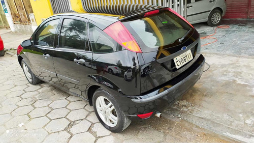 Imagem 4 de 4 de Ford Focus 2005 1.6 Glx 5p