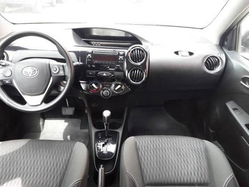 Imagem 3 de 9 de Toyota Etios 1.5 X Plus Sedan 16v Flex 4p Automático