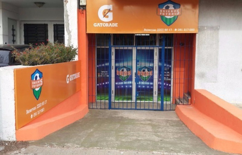 Imagen 1 de 8 de Cumpleaños En Cancha De Fútbol 5 Con Salón