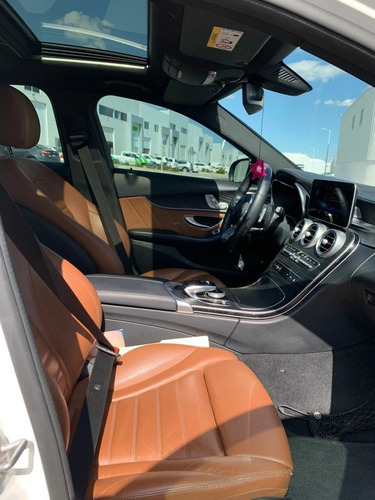 Imagen 13 de 15 de Mercedes-benz Clase C C300 Sport
