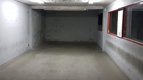 Imagen 6 de 14 de Venta, 2 Galpones En Muy Buena Zona De V. Ballester