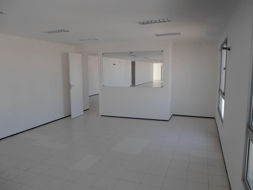Imagem 12 de 18 de Conj. Comercial Para Alugar Na Cidade De Fortaleza-ce - L13106