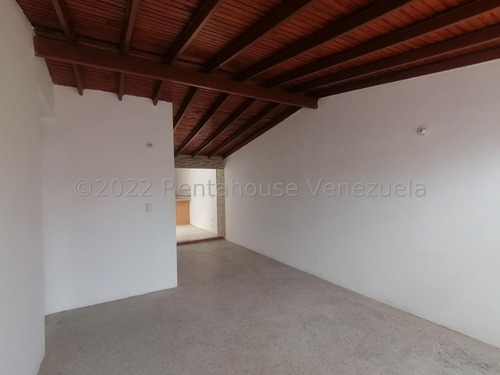 Imagen 2 de 30 de Casas En Venta En El Paraiso, Cabudare, Lara / Código Flex: 22-25101 & 0424 556 57 59 Monica C-