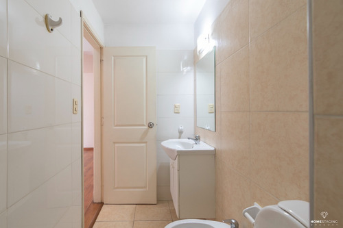 Imagen 8 de 10 de Muy Luminoso Apartamento Con Excelente Ubicación