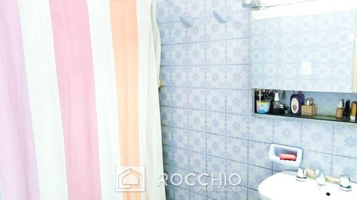 Casa 7 Ambientes O Mas. | San Lorenzo 5706