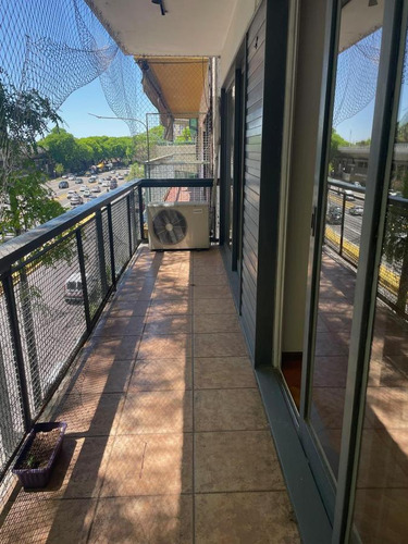 Piso En Venta Sobre Av. Libertador Al 5200 . Barrancas De Belgrano