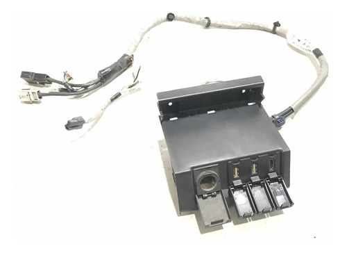 Imagem 6 de 8 de Entradas Usb / Hdmi Cabo Honda Cr-v 2016