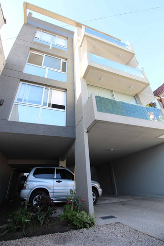 Departamento 3 Ambientes Frente Balcon Con Cochera
