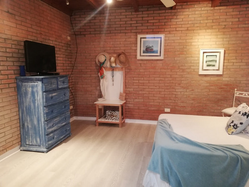 Venta / 4 Amb./ Ph (patio, Terraza Y Quincho) / P. Chacabuco