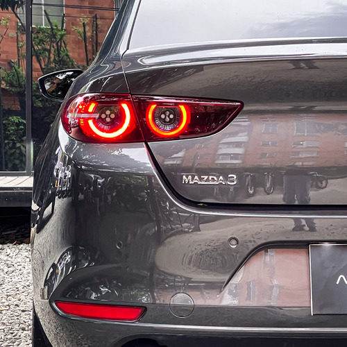 Mazda 3 Grand Touring B2+