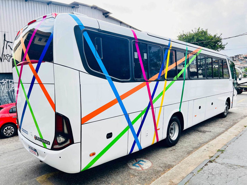 Imagem 6 de 15 de G7 1050 Vw17.230 15/15 Banheiro E Ar Condicionado