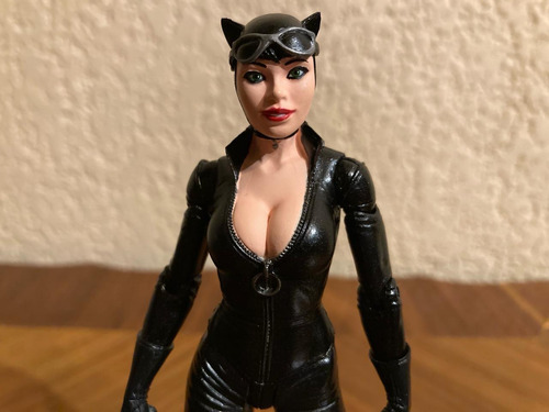 Catwoman, Super Heroes Vs Super Villains, Dc Collectibles (Usado)