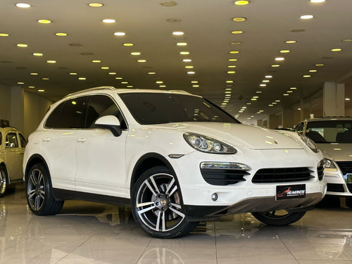 Porsche Cayenne 4.8 V8 S 5p