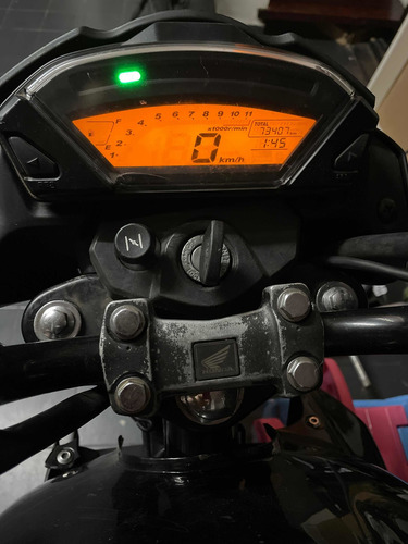 Honda Invicta
