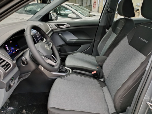 Volkswagen T-Cross TRENDLINE 200 TSI AUTOMATICA