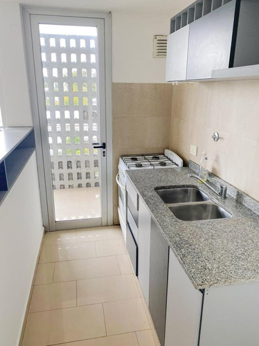 Imagen 10 de 20 de Departamento En Venta - La Plata