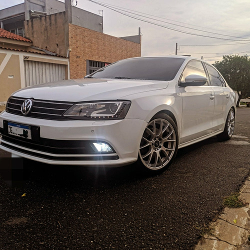 Volkswagen Jetta 2.0 Tsi Highline 4p