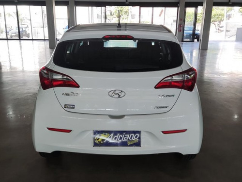 Hyundai HB20 HB20 1.6 COMFORT PLUS 16V FLEX 4P AUTOMÁTICO