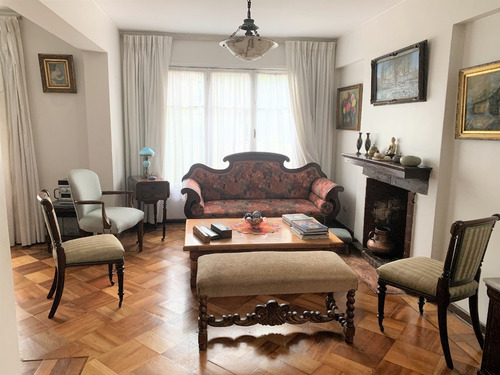 Imagen 2 de 13 de Ley Pereira , Pocuro , Casa Con Piso Parquet.
