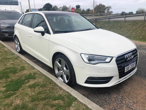 Audi A3 Sportback 2014 1.8 T Fsi Stronic 180cv