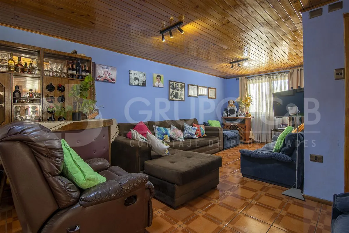 Imagen 3 de 20 de Casa En Venta De 7 Dorm. En Recoleta