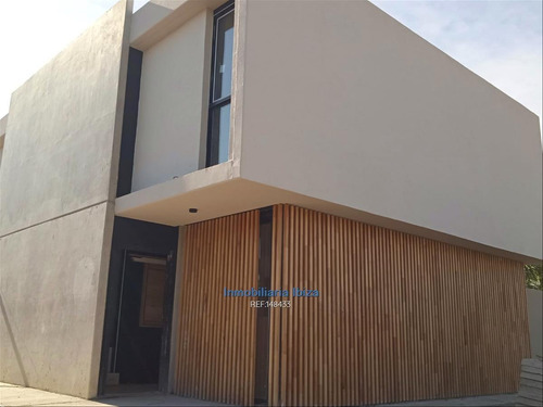 Venta Casa A Estrenar Prox A Portones U$d 185.000