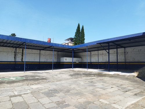 Excelente Propiedad Comercial En Venta En Calle Principal