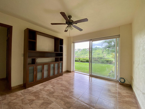 Departamento En Venta En Lomas De Atzingo, Cuernavaca