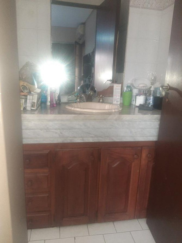 Imagen 14 de 24 de Liniers 188, Hermoso Chalet De 2 Plantas