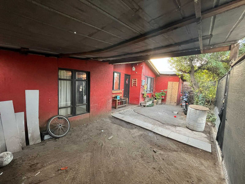 Venta De Casa , Con Patio En Av Principal, Ba (99889)