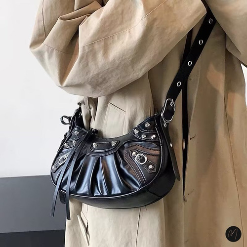 Cartera De Mujer Importada Bandolera Chelsea Tachas Hebilla Negro