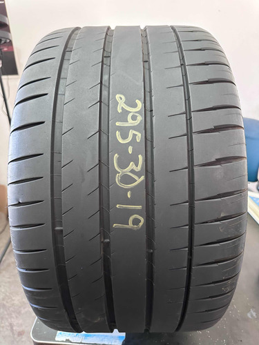 Llanta 295/30 R19 Michelin Pilot Sport 4s 100y