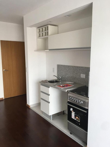 Imagen 11 de 30 de Hermoso Dpto Monoambiente Al Frente Con Balcon Y Parrilla