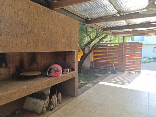 Vendo Campo De Vuelo 3d 2b