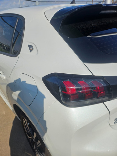 Peugeot 208 1.6 Road Trip At