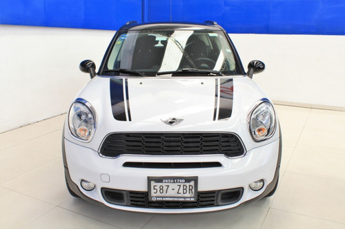 Imagen 2 de 14 de Mini Countryman Salt Aut 2013