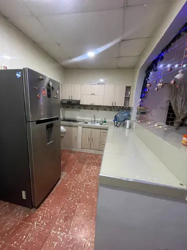 Casa Con Local Comercial