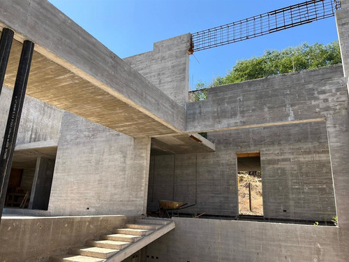 Casa En Venta En Valle Escondido