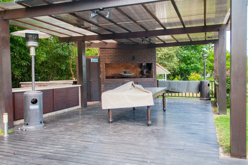 Casa En Venta De 7 Dormitorios En Playa Mansa