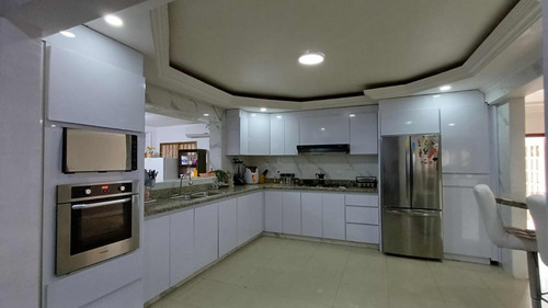 Casa-quinta En Sabana Larga