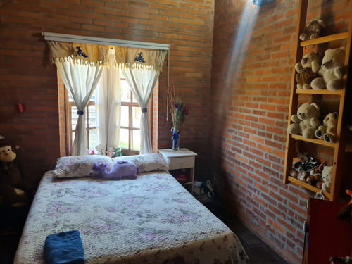 Venta Casa 3 Dormitorios El Sosiego Con Cochera