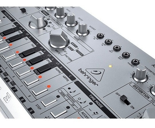 Imagen 3 de 3 de Behringer Td-3 - Sintetizador Analógico