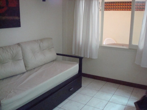 Imagen 1 de 8 de Vendo Departamento Ambiente Y Medio Zona Centro.